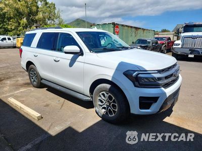 Czwarte zdjęcie samochodu z boku: 2023 FORD EXPEDITION XLT VIN:1FMJU1H89PEA40076 - miniatura