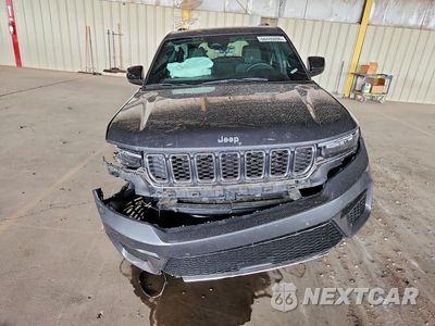Piąte zdjęcie samochodu w środku: 2025 JEEP GRAND CHEROKEE LAREDO VIN:1C4RJHAG0SC296797 - miniatura