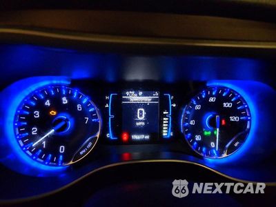 Zdjęcie 9 z 13 samochodu: 2017 CHRYSLER PACIFICA TOURING VIN:2C4RC1DG1HR516171 - miniatura