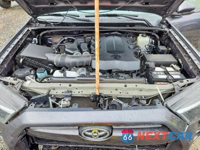 Zdjęcie 12 z 14 samochodu: 2020 TOYOTA 4RUNNER SR5 PREMIUM VIN:JTEBU5JRXL5816868 - miniatura