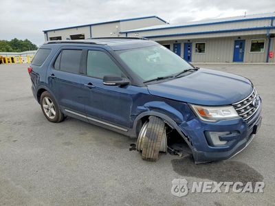 Czwarte zdjęcie samochodu z boku: 2017 FORD EXPLORER XLT VIN:1FM5K8D81HGE17334 - miniatura