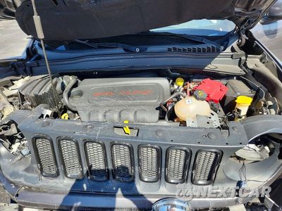 Zdjęcie 11 z 12 samochodu: 2018 JEEP RENEGADE LATITUDE VIN:ZACCJABB1JPH23835 - miniatura