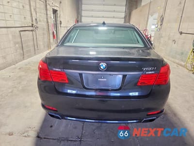 Zdjęcie 6 z 12 samochodu: 2011 BMW 750 XI VIN:WBAKC6C52BC394822 - miniatura
