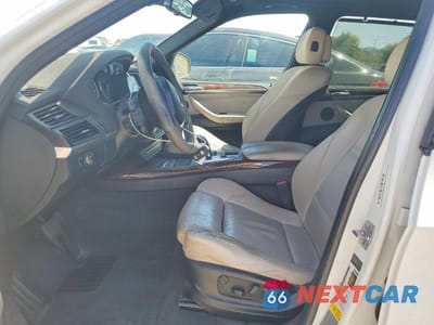 Zdjęcie 7 z 13 samochodu: 2011 BMW X5 XDRIVE35I VIN:5UXZV4C54BLL58256 - miniatura