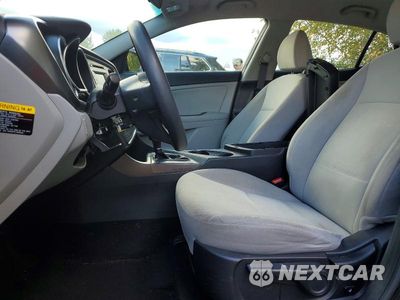 Zdjęcie 7 z 13 samochodu: 2015 KIA OPTIMA LX VIN:KNAGM4A73F5615558 - miniatura