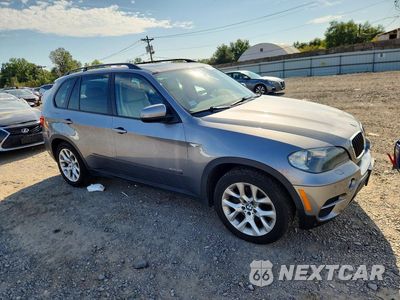Czwarte zdjęcie samochodu z boku: 2011 BMW X5 XDRIVE35I VIN:5UXZV4C58BL402436 - miniatura