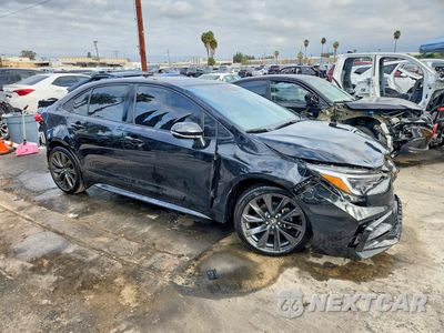 Czwarte zdjęcie samochodu z boku: 2024 TOYOTA COROLLA SE VIN:JTDP4MCE5RJ105528 - miniatura