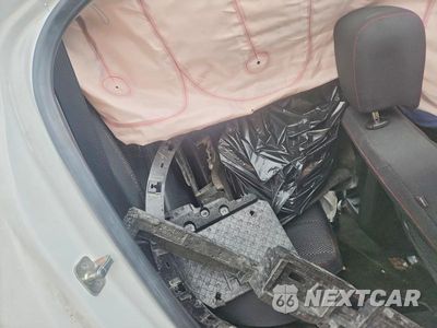 Zdjęcie 11 z 13 samochodu: 2017 CHEVROLET EQUINOX LT VIN:2GNFLFEK9H6104642 - miniatura