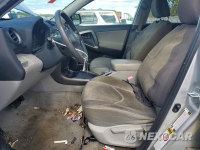 Zdjęcie 7 z 13 samochodu: 2009 TOYOTA RAV4 BASE VIN:JTMZF33VX9D005078 - miniatura