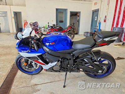 Trzecie zdjęcie samochodu z tyłu: 2026 SUZUKI GSX-R750 VIN:JS1GR7MA2T7101742 - miniatura
