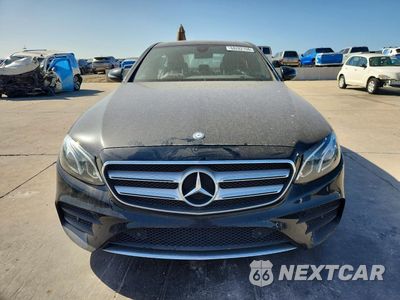 Piąte zdjęcie samochodu w środku: 2017 MERCEDES-BENZ E 300 VIN:WDDZF4JB9HA164808 - miniatura