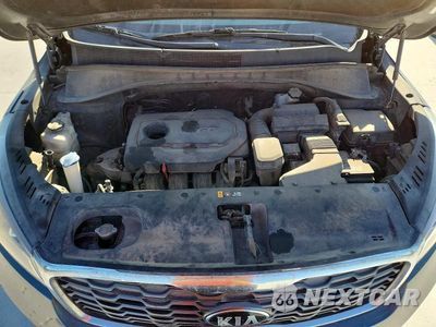 Zdjęcie 12 z 13 samochodu: 2020 KIA SORENTO LX VIN:5XYPG4A35LG627866 - miniatura