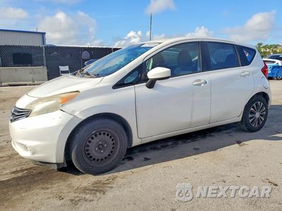 2015 NISSAN VERSA NOTE S PLUS 3N1CE2CP4FL362706 - główne zdjęcie licytacji z USA - miniatura