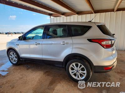 Drugie zdjęcie samochodu z przodu: 2017 FORD ESCAPE SE VIN:1FMCU0GD2HUC24901 - miniatura