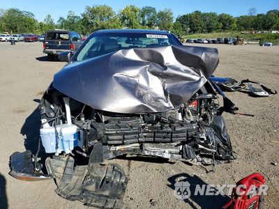 Piąte zdjęcie samochodu w środku: 2017 TOYOTA CAMRY LE VIN:4T1BF1FK9HU696508 - miniatura
