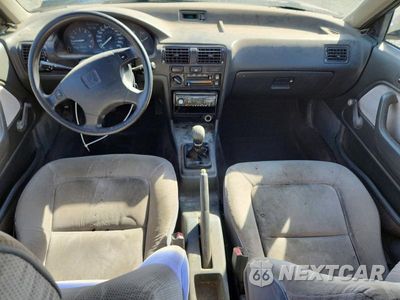 Zdjęcie 8 z 13 samochodu: 1992 HONDA ACCORD DX VIN:JHMCB7541NC041415 - miniatura