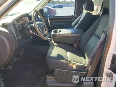 Zdjęcie 7 z 12 samochodu: 2011 GMC SIERRA C1500 SLE VIN:1GTR1VE00BZ102567 - miniatura
