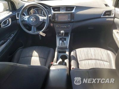 Zdjęcie 8 z 12 samochodu: 2016 NISSAN SENTRA SV VIN:3N1AB7AP9GY234059 - miniatura
