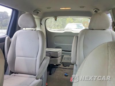 Zdjęcie 10 z 13 samochodu: 2016 KIA SEDONA L VIN:KNDMA5C10G6120422 - miniatura