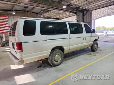Trzecie zdjęcie samochodu z tyłu: 2001 FORD ECONOLINE E350 SUPER DUTY WAGON VIN:1FBSS31L11HA61636 - miniatura