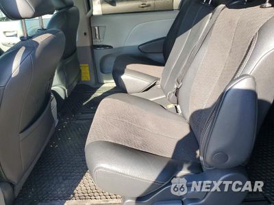 Zdjęcie 11 z 13 samochodu: 2014 TOYOTA SIENNA SPORT VIN:5TDXK3DCXES418990 - miniatura