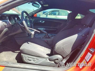 Zdjęcie 7 z 12 samochodu: 2017 FORD MUSTANG VIN:1FA6P8THXH5225276 - miniatura