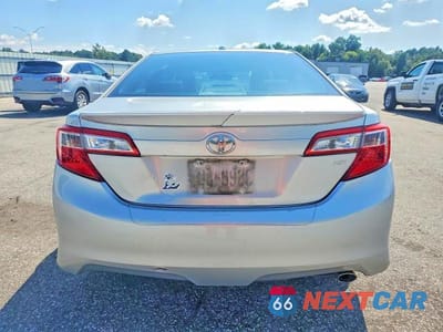 Zdjęcie 6 z 12 samochodu: 2013 TOYOTA CAMRY SE VIN:4T1BF1FK8DU213648 - miniatura