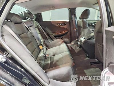 Zdjęcie 10 z 12 samochodu: 2023 CHEVROLET MALIBU LT VIN:1G1ZD5ST3PF213329 - miniatura