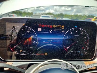 Zdjęcie 9 z 12 samochodu: 2026 MERCEDES-BENZ C 300 VIN:W1KAF4GB7TR328054 - miniatura