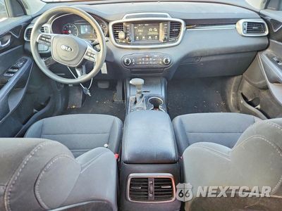 Zdjęcie 8 z 13 samochodu: 2020 KIA SORENTO LX VIN:JA4JS4AX3CU003113 - miniatura