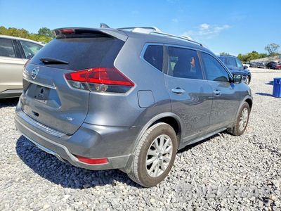 Trzecie zdjęcie samochodu z tyłu: 2018 NISSAN ROGUE SV VIN:KNMAT2MT7JP622311 - miniatura