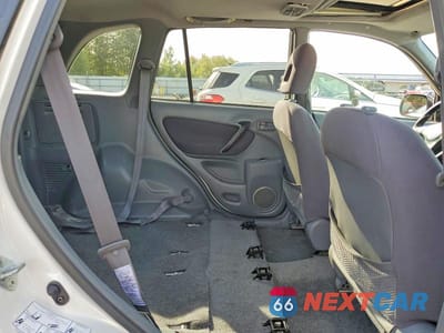 Zdjęcie 11 z 14 samochodu: 2001 TOYOTA RAV4 BASE VIN:JTEHH20V810097478 - miniatura