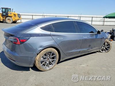 Trzecie zdjęcie samochodu z tyłu: 2017 TESLA MODEL 3 VIN:5YJ3E1EAXHF000333 - miniatura