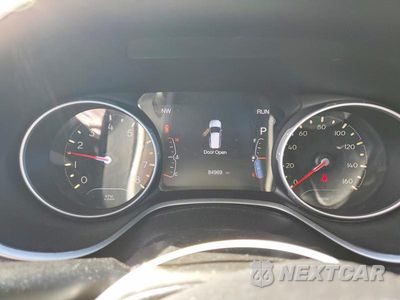 Zdjęcie 9 z 13 samochodu: 2018 JEEP COMPASS VIN:3C4NJDCB5JT357704 - miniatura