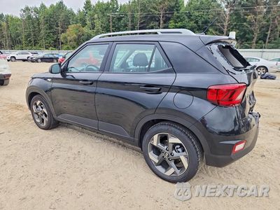 Drugie zdjęcie samochodu z przodu: 2026 HYUNDAI VENUE SEL VIN:KMHRC8A32TU480539 - miniatura