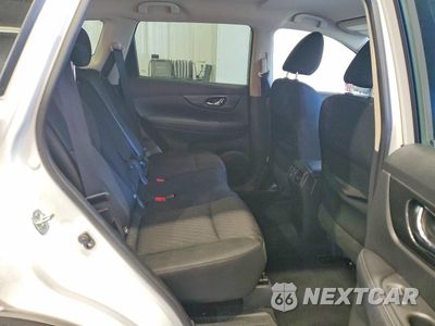 Zdjęcie 11 z 13 samochodu: 2018 NISSAN ROGUE SV VIN:KNMAT2MV8JP531811 - miniatura