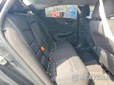 Zdjęcie 10 z 12 samochodu: 2018 CHEVROLET MALIBU LT VIN:1G1ZD5ST0JF201887 - miniatura