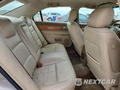Zdjęcie 10 z 12 samochodu: 2007 LINCOLN MKZ VIN:3LNHM26T57R620546 - miniatura