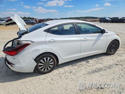 Trzecie zdjęcie samochodu z tyłu: 2016 HYUNDAI ELANTRA SE VIN:5NPDH4AE8GH784792 - miniatura