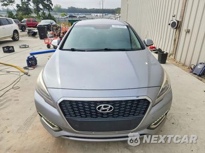 Piąte zdjęcie samochodu w środku: 2016 HYUNDAI SONATA HYBRID SE VIN:KMHE24L12GA019936 - miniatura