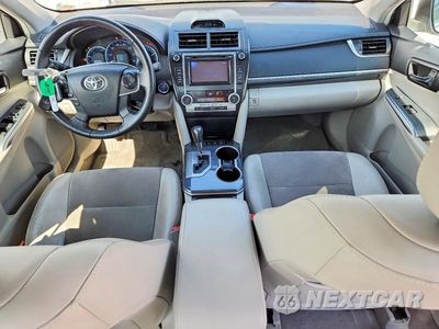 Zdjęcie 8 z 12 samochodu: 2014 TOYOTA CAMRY HYBRID XLE VIN:4T1BD1FK5EU110971 - miniatura