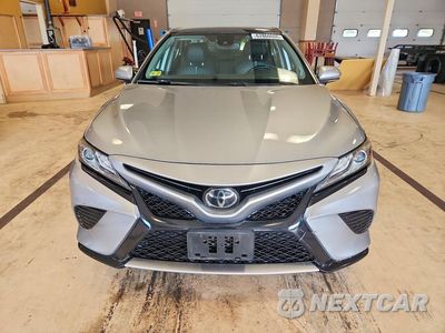 Piąte zdjęcie samochodu w środku: 2019 TOYOTA CAMRY XSE VIN:4T1B61HK9KU749776 - miniatura