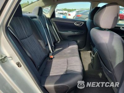 Zdjęcie 10 z 12 samochodu: 2018 NISSAN SENTRA SV VIN:3N1AB7APXJY216175 - miniatura