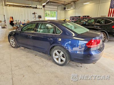 Drugie zdjęcie samochodu z przodu: 2012 VOLKSWAGEN PASSAT SE VIN:1VWBH7A3XCC045305 - miniatura