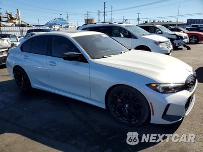 Czwarte zdjęcie samochodu z boku: 2025 BMW M340I VIN:3MW59FT02S8E98265 - miniatura