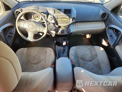 Zdjęcie 8 z 12 samochodu: 2012 TOYOTA RAV4 BASE VIN:2T3ZF4DV6CW121490 - miniatura