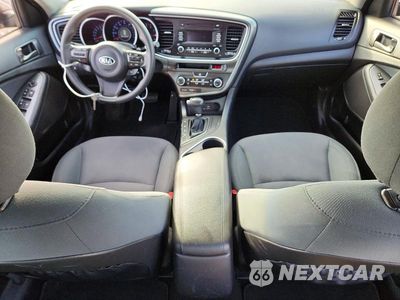 Zdjęcie 8 z 12 samochodu: 2015 KIA OPTIMA LX VIN:5XXGM4A70FG443620 - miniatura