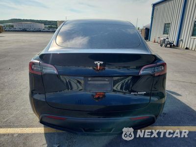 Zdjęcie 6 z 13 samochodu: 2021 TESLA MODEL Y VIN:5YJYGDEE6MF270786 - miniatura