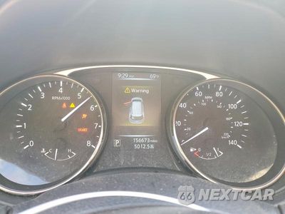 Zdjęcie 9 z 13 samochodu: 2015 NISSAN ROGUE SV VIN:KNMAT2MVXFP519831 - miniatura