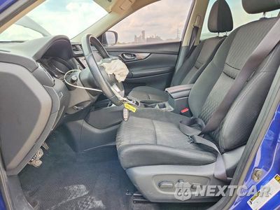 Zdjęcie 7 z 13 samochodu: 2017 NISSAN ROGUE SV VIN:KNMAT2MT5HP538918 - miniatura